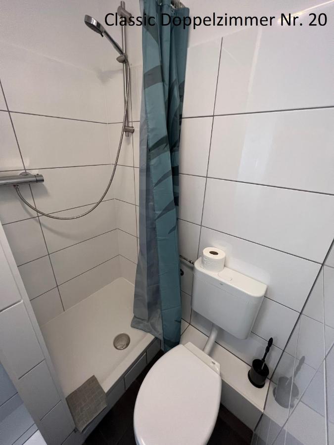 Hotelpension Am Thermalbad บาด เนินน์ดอร์ฟ ภายนอก รูปภาพ