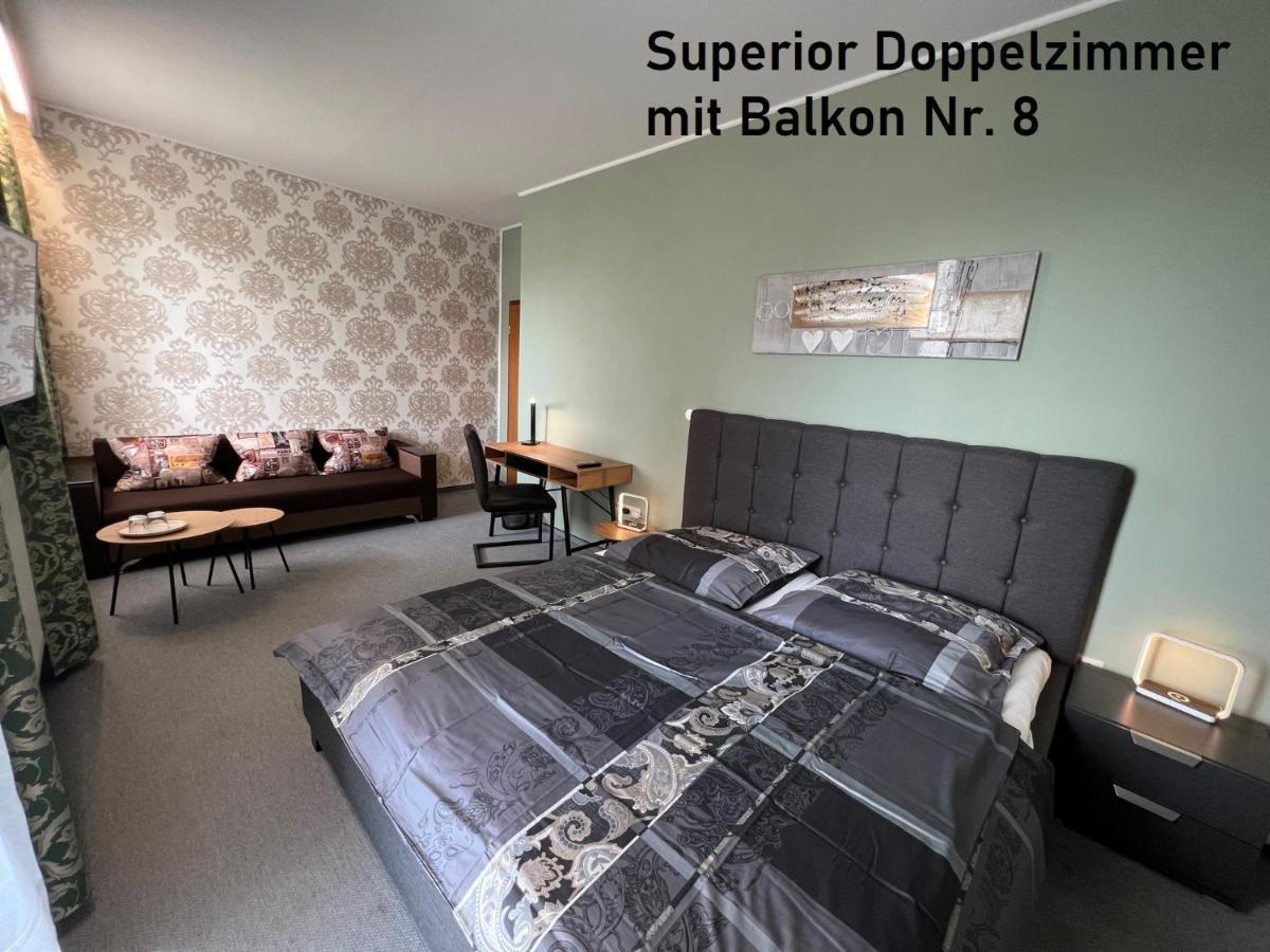 Hotelpension Am Thermalbad บาด เนินน์ดอร์ฟ ภายนอก รูปภาพ