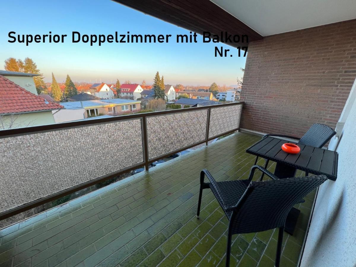 Hotelpension Am Thermalbad บาด เนินน์ดอร์ฟ ภายนอก รูปภาพ