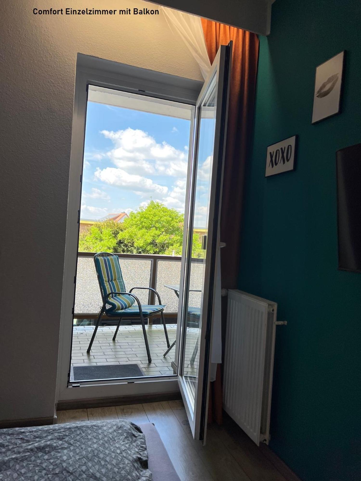 Hotelpension Am Thermalbad บาด เนินน์ดอร์ฟ ห้อง รูปภาพ