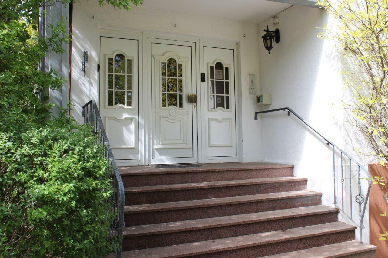 Hotelpension Am Thermalbad บาด เนินน์ดอร์ฟ ภายนอก รูปภาพ